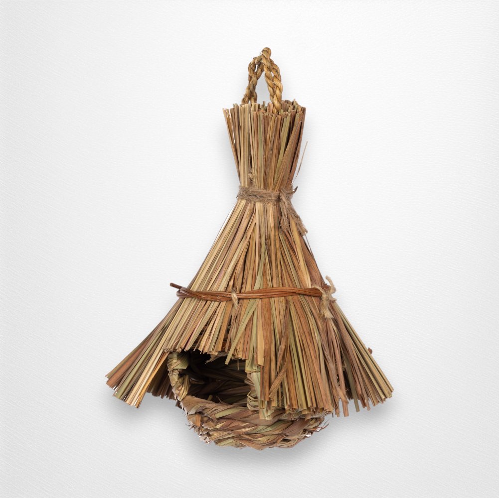 Prevue Tiki Hut Bird Nest - Quill & Roost